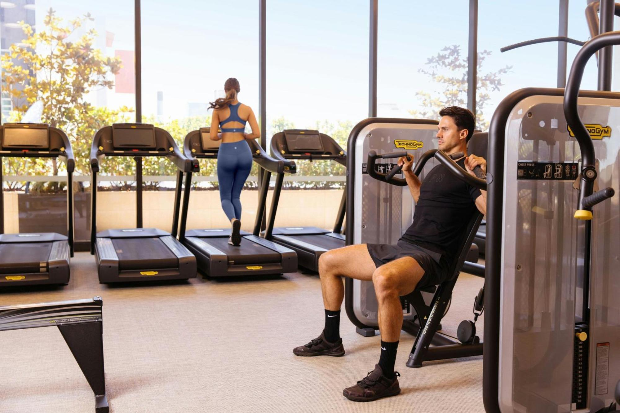 เดอะ เวสทิน เพิร์ธ Hotel เพิร์ท ภายนอก รูปภาพ The gym at the hotel